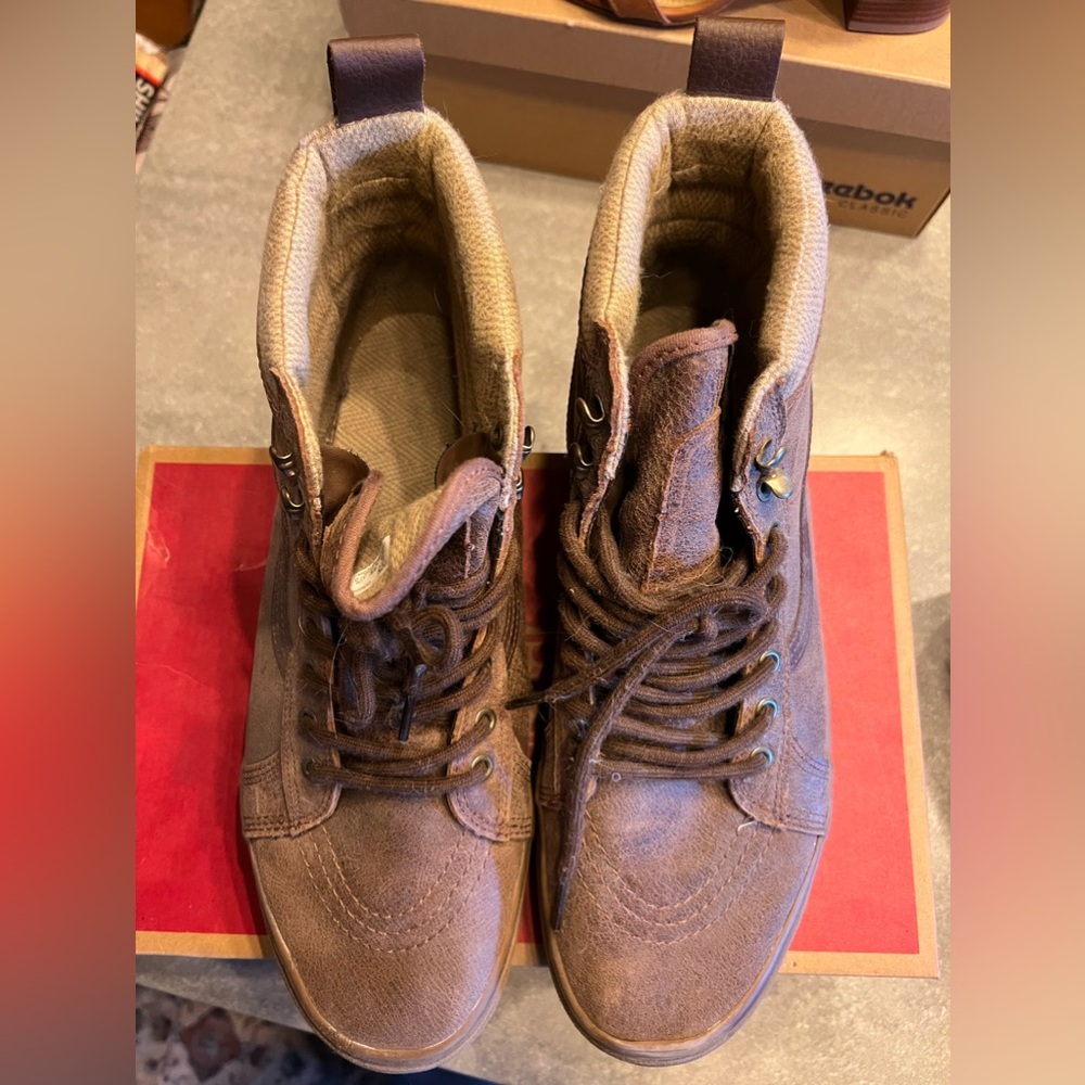 VANS Sk8-Hi MTE Leather Brown Gum Sole Men’s Shoes